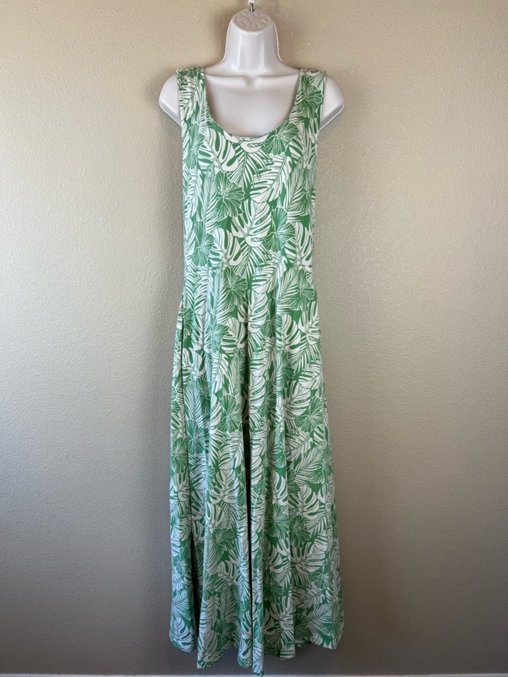 pact jade palms open back fit & flare maxi dress - Picture 7 of 16